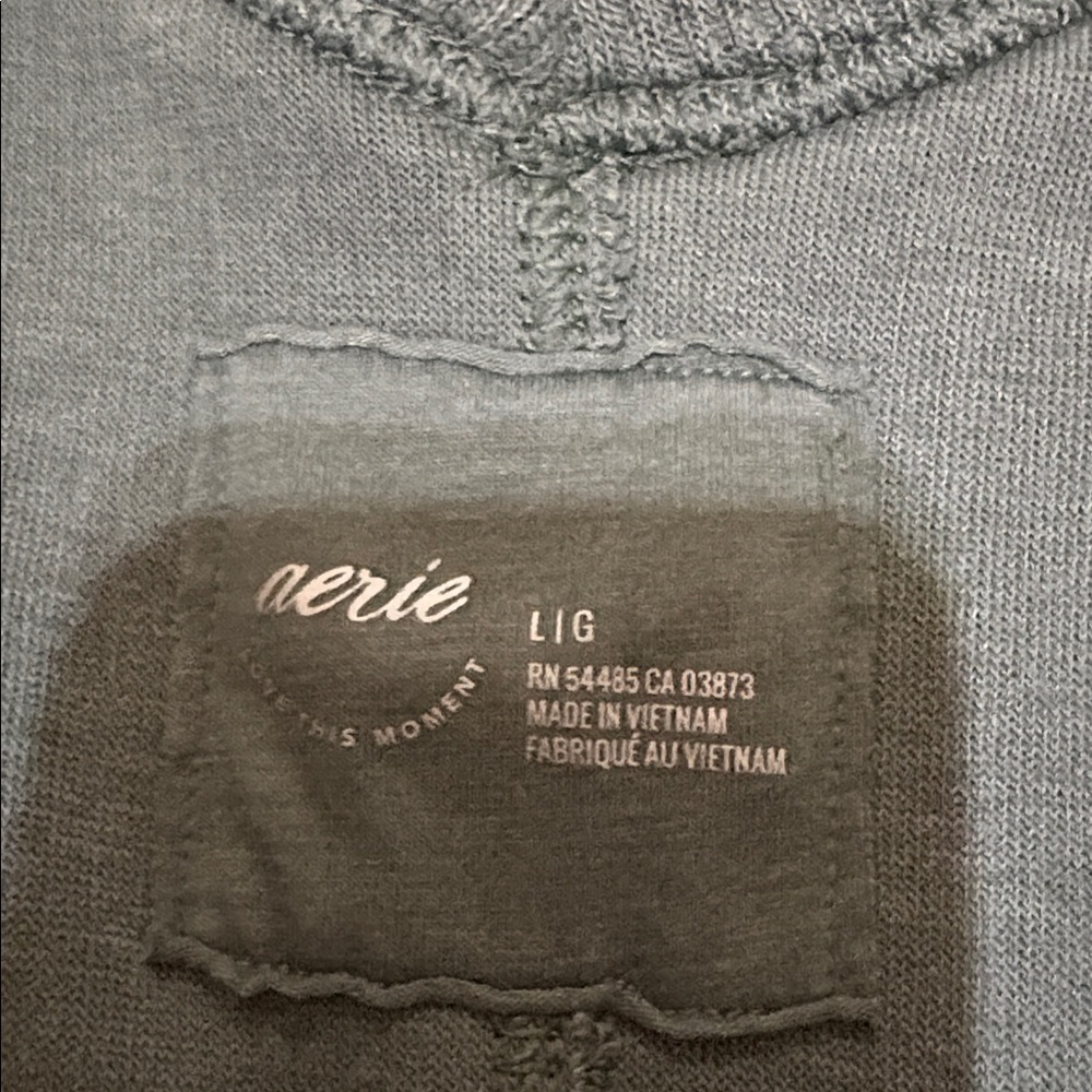 Aerie Keep It Light Crew Sweatshirt in an oversized fit - Picture 2 of 2